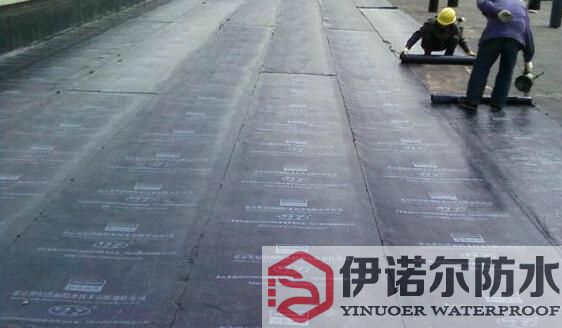 屋頂防水補(bǔ)漏哪家好？秋冬季施工特點(diǎn)